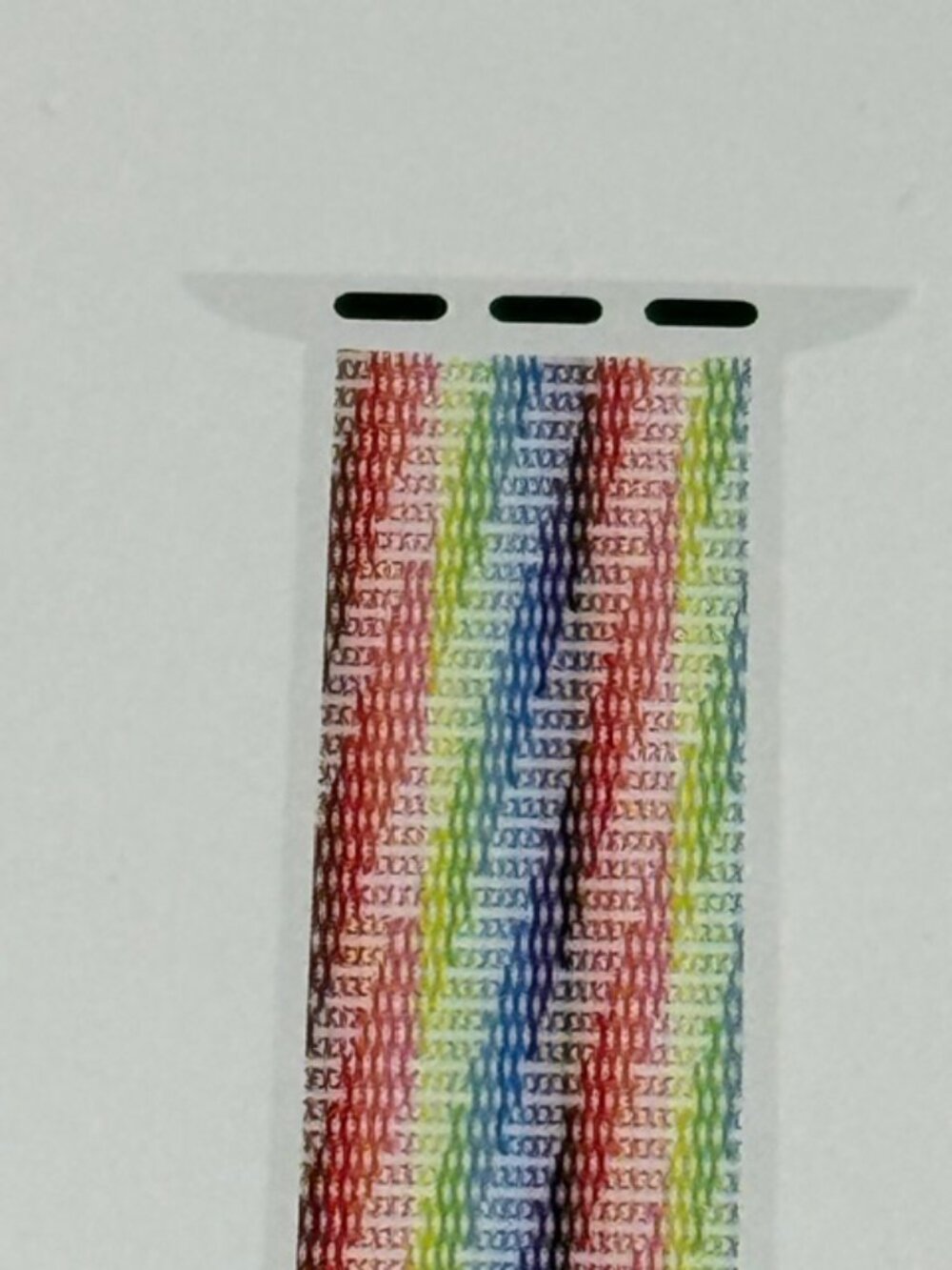Apple 40 MM multi-color sport band NIB - Picture 2 of 6